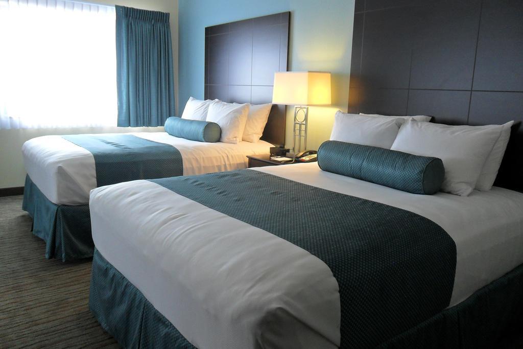 Cobblestone Inn & Suites - ฟอร์ตดอดจ์ ภายนอก รูปภาพ