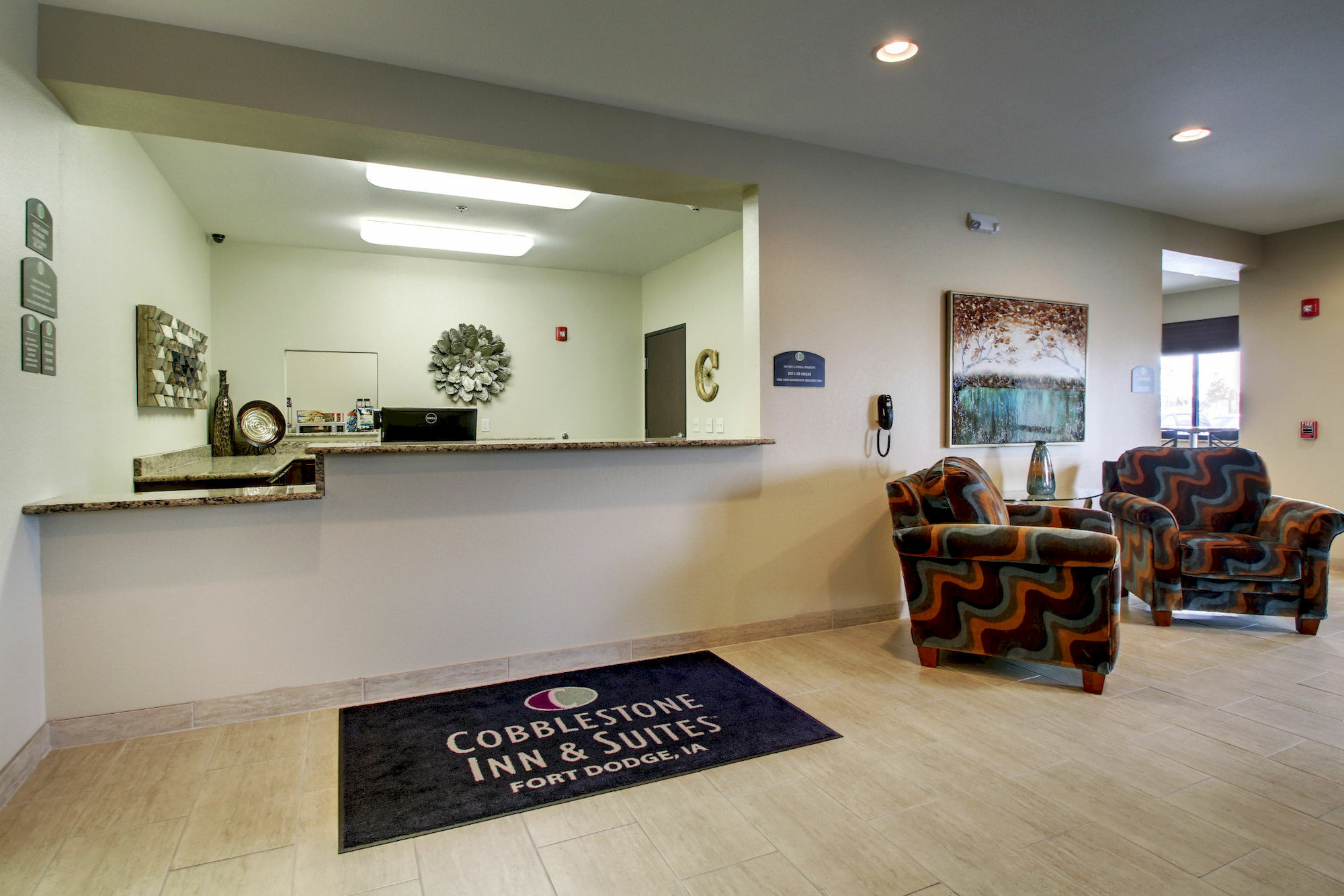 Cobblestone Inn & Suites - ฟอร์ตดอดจ์ ภายนอก รูปภาพ